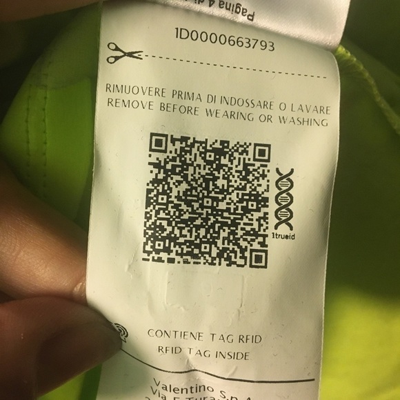 NWOT Men’s Valentino Fluorescent yellow camo tshirt - Picture 5 of 16